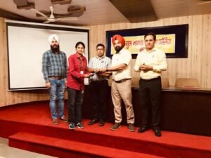 श्री गुरु तेग बहादुर जी के 400 वे प्रकाश उत्सव के उपलक्ष्य में आयोजित राष्ट्रीय स्तरीय निबंध प्रतियोगिता में द्वितीय स्थान