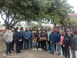 एन,एस.एस. एवं एन.सी.सी. के सहयोग से कॉलेज में शत प्रतिशत वैक्सीनेशन का लक्ष्य प्राप्त करने के लिए मोबाइल वैक्सीनेशन कैम्प लगाया गया