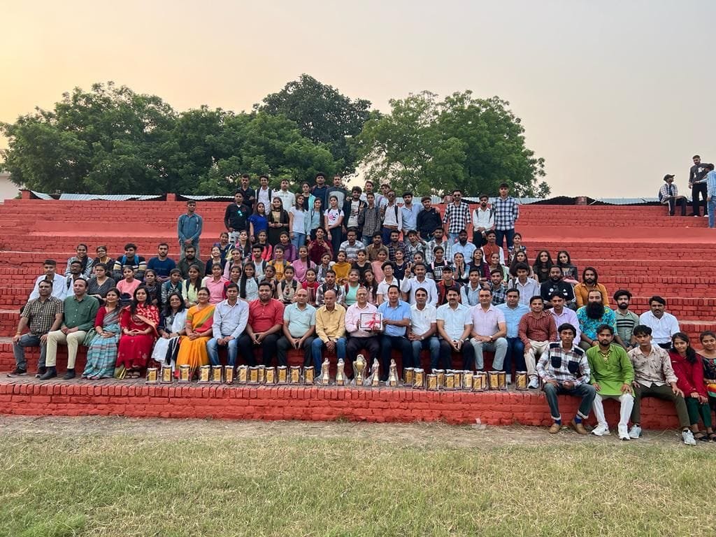 आर.के.एस.डी. महाविद्यालय 45 वें जोनल यूथ फैस्टिवल का आॅवर आल विजेता घोषित