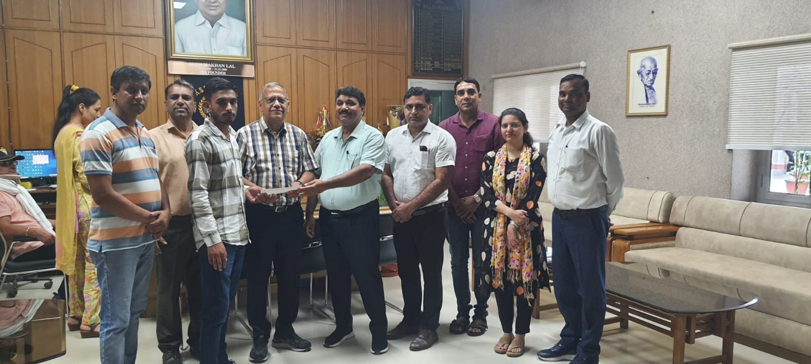 Komit, a first year postgraduate MA student of Political Science of the college, has secured a place in the top ten merit list of the university listed by kurukshetra University