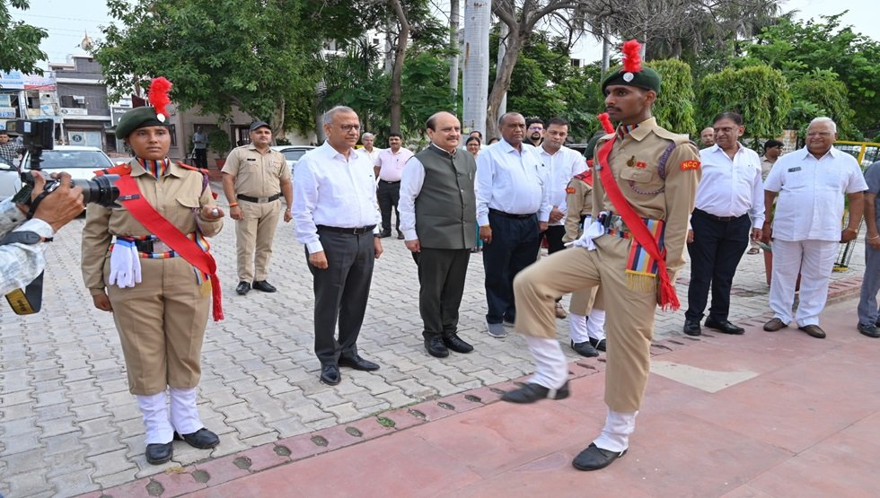Teacher Day celebrated on its Pre-Eve on 04.09.2024. Prof. Somnath Sachdeva, Vice-chancellor, Kurukshetra University, Kurukshetra presided over as Chief Guest. 